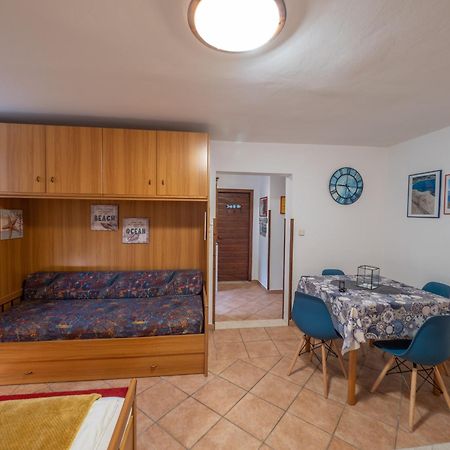 Apartments Zlatko & Mira Dorcic Baška Pokoj fotografie